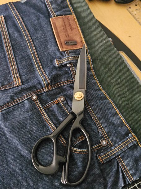 Pieces Prepared for Sewing Reclaimed denim bag pieces prepared for sewing, showing the structure and careful construction behind Gabus81 denim bags.