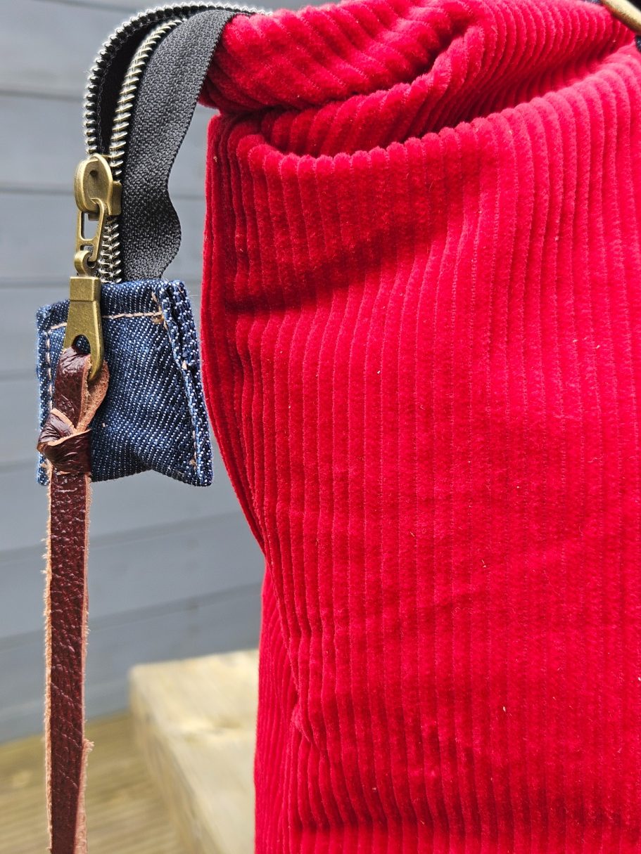 Zipper detail of Upcycled denim tote