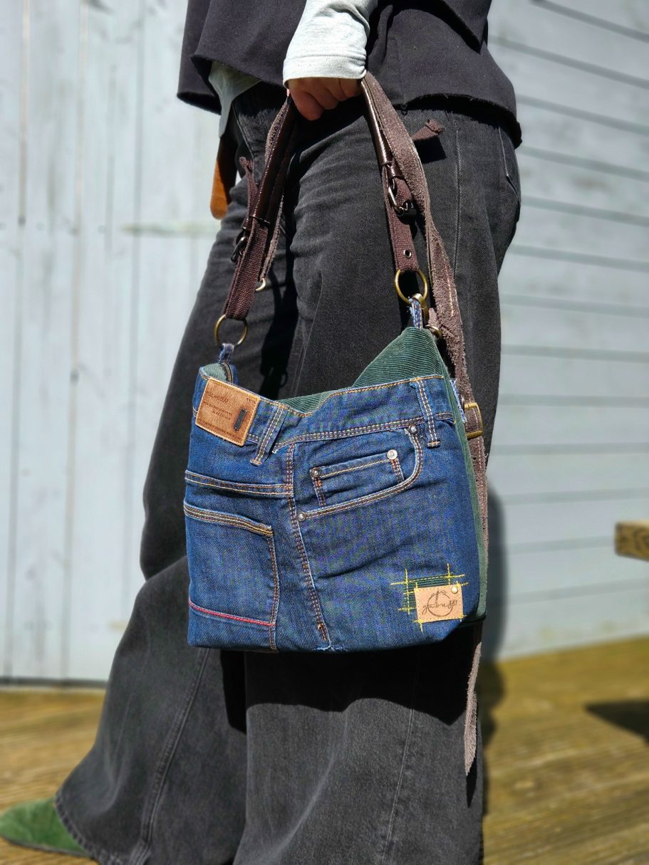 Denim crossbody bag Gabus81 Side view of denim crossbody bag with real jeans pocket, handmade everyday bag